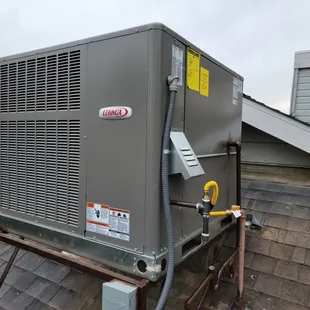 3 tons pkg unit 16 seer.