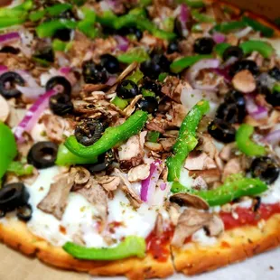 Cauliflower Crust is Delicious!