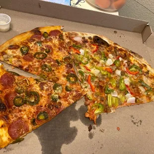 XL pizza 1/2 hamburger onion and green peppers. 1/2 pepperoni and jalapeños