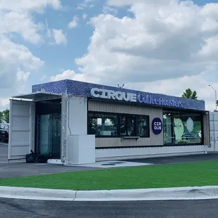 Cirque coffee on cherry street