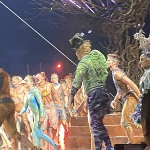 More of the amazing performers