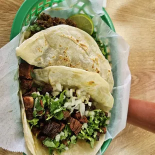 Fajita and picadillo tacos