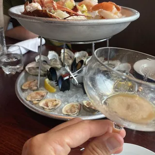 Seafood Tower*