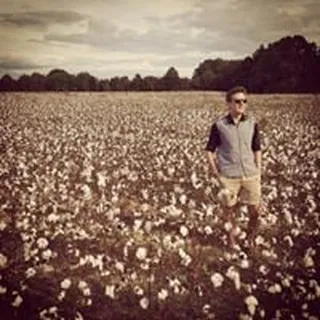 Nick R.