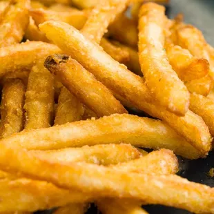 French fries served with burgers. There's also a side order of French fries (comes to 6&amp;) if you'd wanted more and/or shareable. (8/14/2022)