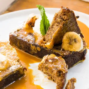 Banana Bread French Toast (2), it's a creative twist to a brunch/breakfast classic! Comes to 14,50$. (8/14/2022)