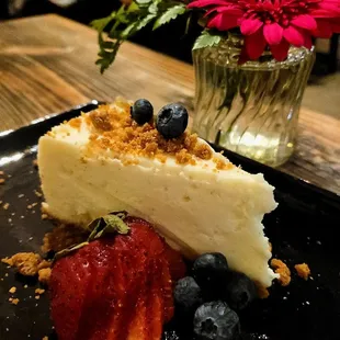 Vanilla bean cheesecake
