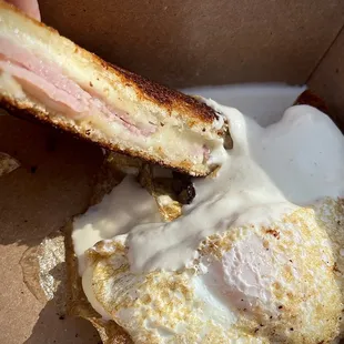 Croquet Madame sandwich brunch