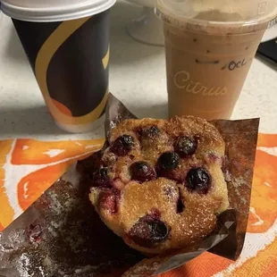Orange creme latte ... hot and iced... orange cranberry muffin
