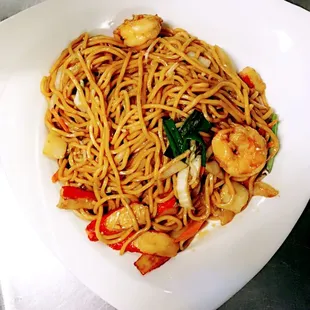 Seafood Lo Mein