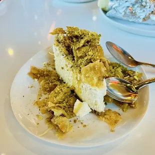 A must have!!! A Cheesecake Baklava!