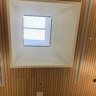Ceiling window