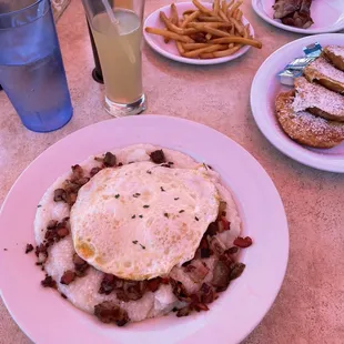 Loaded grits!