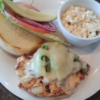 CHICKEN AVOCADO SANDWICH