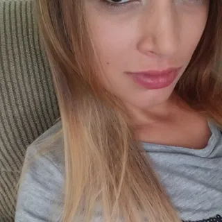 Amanda W.