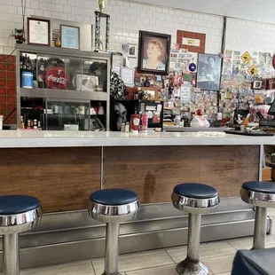 Bar in front flog diner