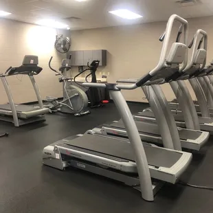 Cardio room