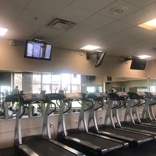 Cardio room