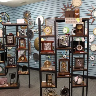 Modern/Contemporary Clocks