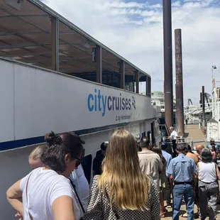 The wait was smooth and quick to board