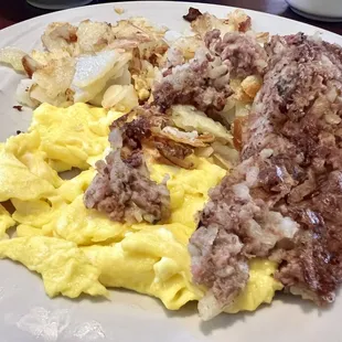 Corned Beef Hash &amp; Eggs
