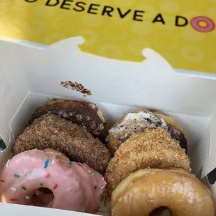 dough desserts, donuts, food