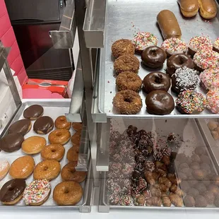 DONUTSSSS MMM MM MMM