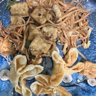 Salt &amp; pepper tofu, cheesy wontons &amp; vegetable chow mein.