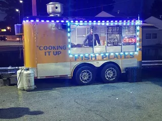 Aunt Mae's Fish Truck