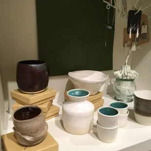 Very nice ceramics/pottery for sale in the gift portion of the gallery.