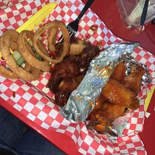 Honey bbq and Strawberry Hot Wings !! Soo Good