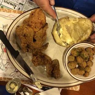 fried chicken wings, chicken, poultry, chicken wings and fried chicken, bbq wings, food, chicken wings, bbq chicken, fried chicken