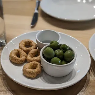 Olive and taralli