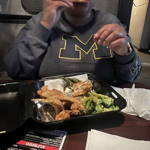 Fried chicken dinner