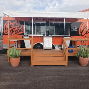 a food truck parked in a parking lot