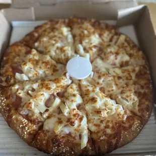 Medium Hawaiian Pizza