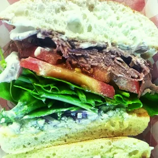 R&amp;B sandwich with roast beef,  blue cheese,  spinach and more