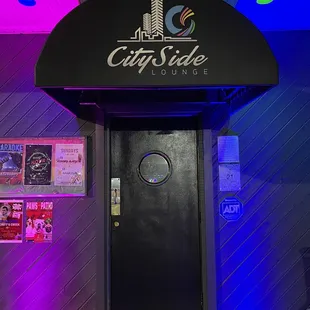 One of many entrances to this fabulous bar!!