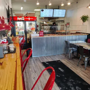 sushi and sashimi, interior