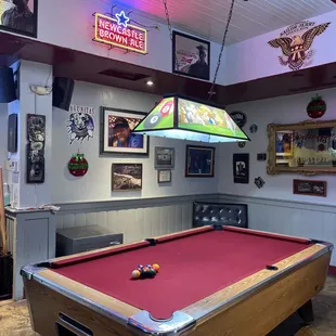 Professional length pool table $1 per game