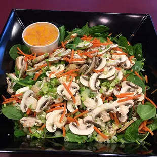 Catering a Spinach Mandarin Salad
