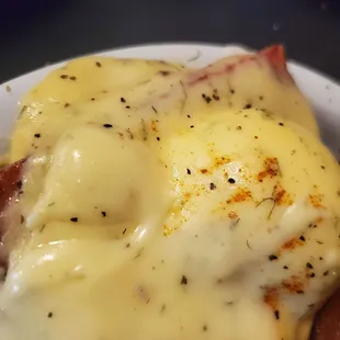 Eggs Benedict