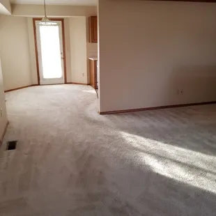 Here's a couple pics of the amazingly clean light carpets City Steam Clean did!