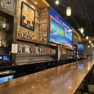 Huge Bar w/ Top Shelf Liquors