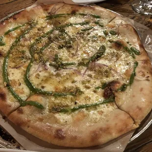 Honey Goat Cheese Pizza
