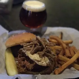 Farmhouse Pulled Pork Sandwich