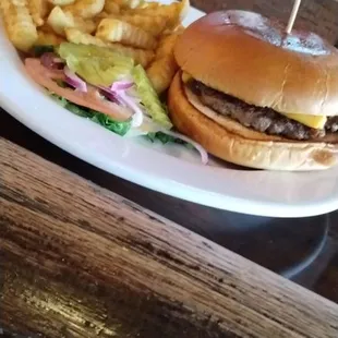 City Tavern Classic Burger