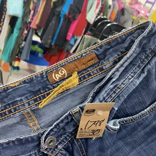 Jeans