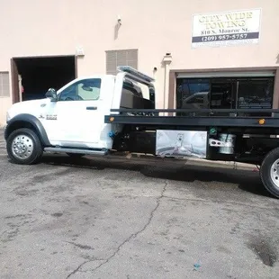 citywidetow.com City Wide Towing  (209) 957-5757