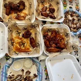 Too full to finish. Honey BBQ , Maple Chipotle, Mango Habanero, Sweet Chili . Delicious